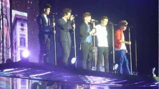 Change My Mind One Direction Glasgow TMH Tour flying [upl. by Atlante75]