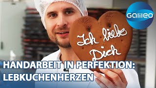 40000 handgemachte Lebkuchenherzen pro Tag 2 Tage bei der Lebkuchenproduktion Galileo  ProSieben [upl. by Kisung]