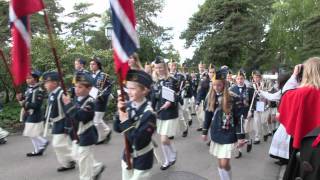 17 mai med Bekkelaget Skoles Musikkorps [upl. by Mannuela]