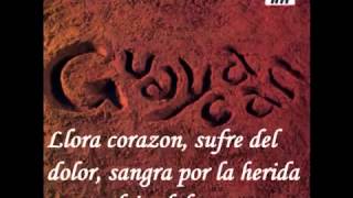 Amor traicionero  Guayacán Orquesta  Letra Video [upl. by Wesa802]