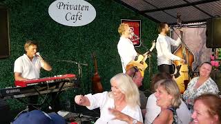 Trang Fødsel Hei her er jeg  Privaten Café  190724 [upl. by Nosle]