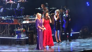 Laura Pausini ft Yuri  Maldita primavera amp Amores extraños  Arena Ciudad de México 28nov2014 [upl. by Swain]