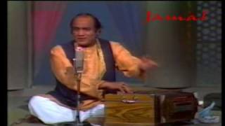 Koo Ba Koo Phail Gayi Baat Shanasai Ki  Mehdi Hassan Live [upl. by Noguchi]