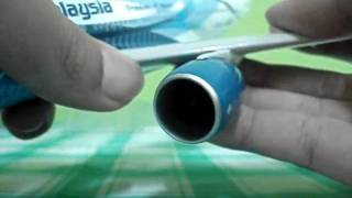 Unboxing Series Malaysia Airlines B777200 quotFreedom Of Spacequot Skymarks model [upl. by Ahtebat502]