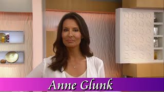 QVC Model Anne Glunk [upl. by Rolanda]