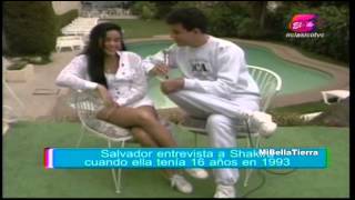 Shakira cuando tenía 16 años  Entrevistada por Salvador Nasralla en 1993 [upl. by Yelreveb]