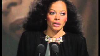 Diana Ross wins Favorite Soul Single AMA 1981 [upl. by Nhguaval112]