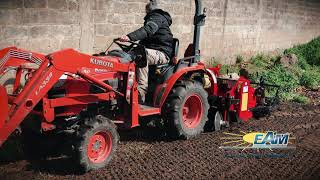 Refaire une pelouse avec un enfouisseur EAM MASSANO RSHM105Pj et KUBOTA B2230 [upl. by Okim]