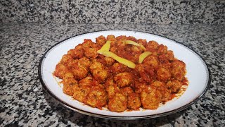 ألذ كفتة بالدجاج والأرز 🍗🍗 Recette boulette de poulet au riz et à la sauce tomate façon marocaine [upl. by Eillak]