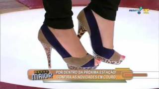 Claudia Metne apresenta desfile de Sapatos em Manhã Maior Rede TV by CMMFASHION  20012010 [upl. by Atekehs251]