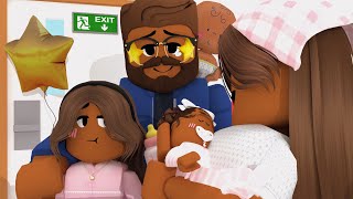 🧸Meeting Our NEW BABY FIRST HOME SERIES Roblox Family Roleplay bloxburg [upl. by Marrin]