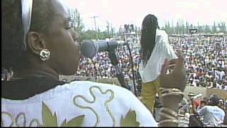 Dennis Brown  Reggae Sunsplash Jamaica1991 [upl. by Yhtorod990]