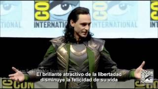 Tom HiddlestonLoki en ComicCon subtitulado [upl. by Cheatham]