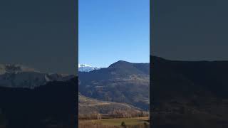 Montagnes  de Chamrousse au Vercors en voyant le Taillefer pointer Vue sur les crêtes de Brié 🌳 [upl. by Nahk]