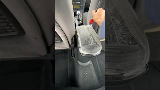 Nettoyage intérieur voiture désinfection plastiques sales cleancar nettoyage asmr [upl. by Kimber]