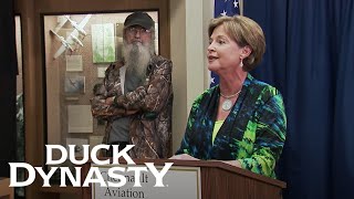 Duck Dynasty Si is Honored for His Military Service Season 8 Episode 2  Duck Dynasty [upl. by Cutty711]