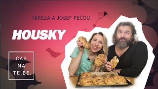 Nejlepší housky  jednoduché pletení které pečou a pletou Tereza Bebarová a Josef Maršálek [upl. by Nosa]