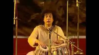 Ustad Zakir Hussain Playing a Teentaal Rela at Shrutinandan [upl. by Ecinaj206]