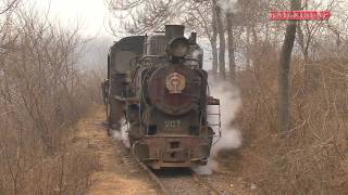 0023 Xingyang Brickworks Railway Clay Train 河南省建材廠鉄路（滎陽市） [upl. by Ydnamron]