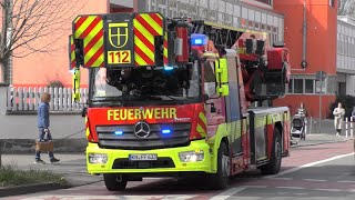 Ankommende FFler  Ausrücken Feuerwehr Konstanz [upl. by Earissed]