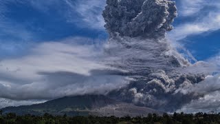 Incredible footage Powerful eruption of Pacaya volcano Guatemala is terrified [upl. by Hale477]