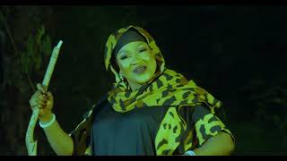 Safi Diabate  NE BA YE DEN WOLO clip officiel 4k [upl. by Gaskin461]