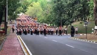 KIRAB DRUM CORPS AKPOL CENDRAWASIH TRADISI PENYAMBUTAN TARUNA AKPOL TINGKAT 1 DEN ‘53 TAHUN 2018 [upl. by Ardrey]