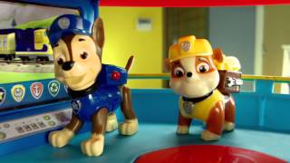 Spin Master  Paw Patrol  Lookout Play Set [upl. by Ativad292]