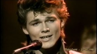 aha live  Take on Me HD  Solid Gold  USA  25091985  Live Overdub [upl. by Nauqet]