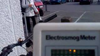 Mobilfunk ESmog Messung DUISBURG Neudorf Elektrosmog Meßgerät ED7 EMF Meter PT3 [upl. by Pirri]