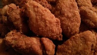 Quick amp Easy Fried Chicken Wings [upl. by Asenaj]