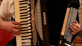 Hohner Gola for Sale Accordion Akkordeon Acordeon Fisarmonica [upl. by Lucilla988]