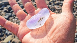 ¡Esta playa expulsa piedras preciosas y casi pierdo el control de la emoción [upl. by Cheyney]