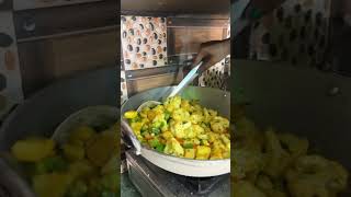 Aaj Ke Lunch Mein mixveg villagekitchen villagefood villagelife sunilpalvlogs [upl. by Maddi]