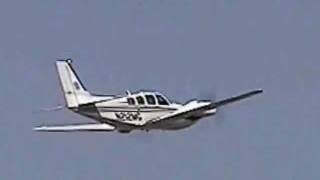 Beechcraft Baron 58 N212MG departing KWWD reuploaded for less shakiness [upl. by Odnolor]