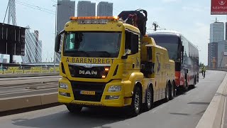 Politie begeleidt zware berger ABarendregt naar Erasmusbrug voor kapotte team bus Tour Des Femmes [upl. by Ecnarual954]