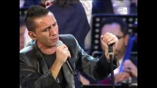 Modà liveArena di Verona  La notte  16092012 [upl. by Ner218]