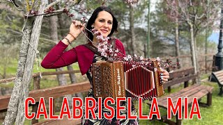 Calabrisella mia eseguito da Maria Vita folk musica organetto [upl. by Ttelracs]