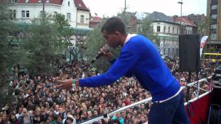 STROMAE au Dancemob de Bruxelles 06 10 2010 [upl. by Hplar137]