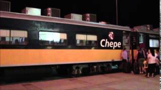 Subiendo al Tren Chepe en Estación Los Mochis Sinaloa México 26Apr2014 メキシコ鉄道に乗車。シナロア州ロス・モチス駅 [upl. by Jann]