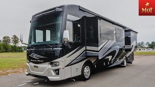 Motorhomes of Texas 2019 Newmar Dutch Star C3062 [upl. by Ulland]