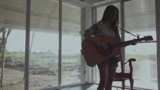 Clara Benin  Easy [upl. by Fields]