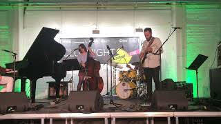 Ilario Ferrari Trio in Tor 40 Bremen at the clubnight Jazzahead 2024 [upl. by Harl]