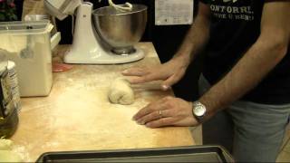 La Video Ricetta della Focaccia col Formaggio [upl. by Eob]