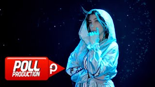 Hande Yener  Aşk Tohumu  Official Video [upl. by Laemaj]