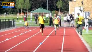 JO  Oscar Pistorius prend le départ du 400 m [upl. by Kciredor523]