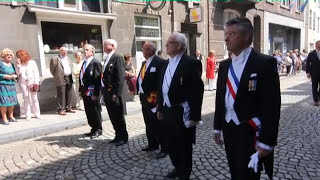 20130519 stads processie Maastricht [upl. by Oniluap]