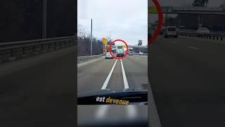 Un Chauffeur de Camion Déjoue une Dispute avec un Geste Inattendu  🙏❤️ [upl. by Etteinotna641]