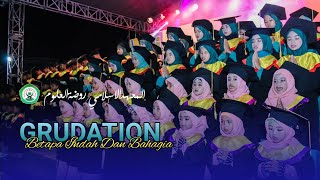 Persembahan Lagu Wisuda BETAPA INDAH DAN BAHAGIA Pondok Pesantren Raudlatul Ulum [upl. by Cirala]