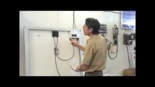 Solar Panel Micro Grid Tie Inverter Plugs into Wall Outlet DIY  Missouri Wind and Solar [upl. by York]